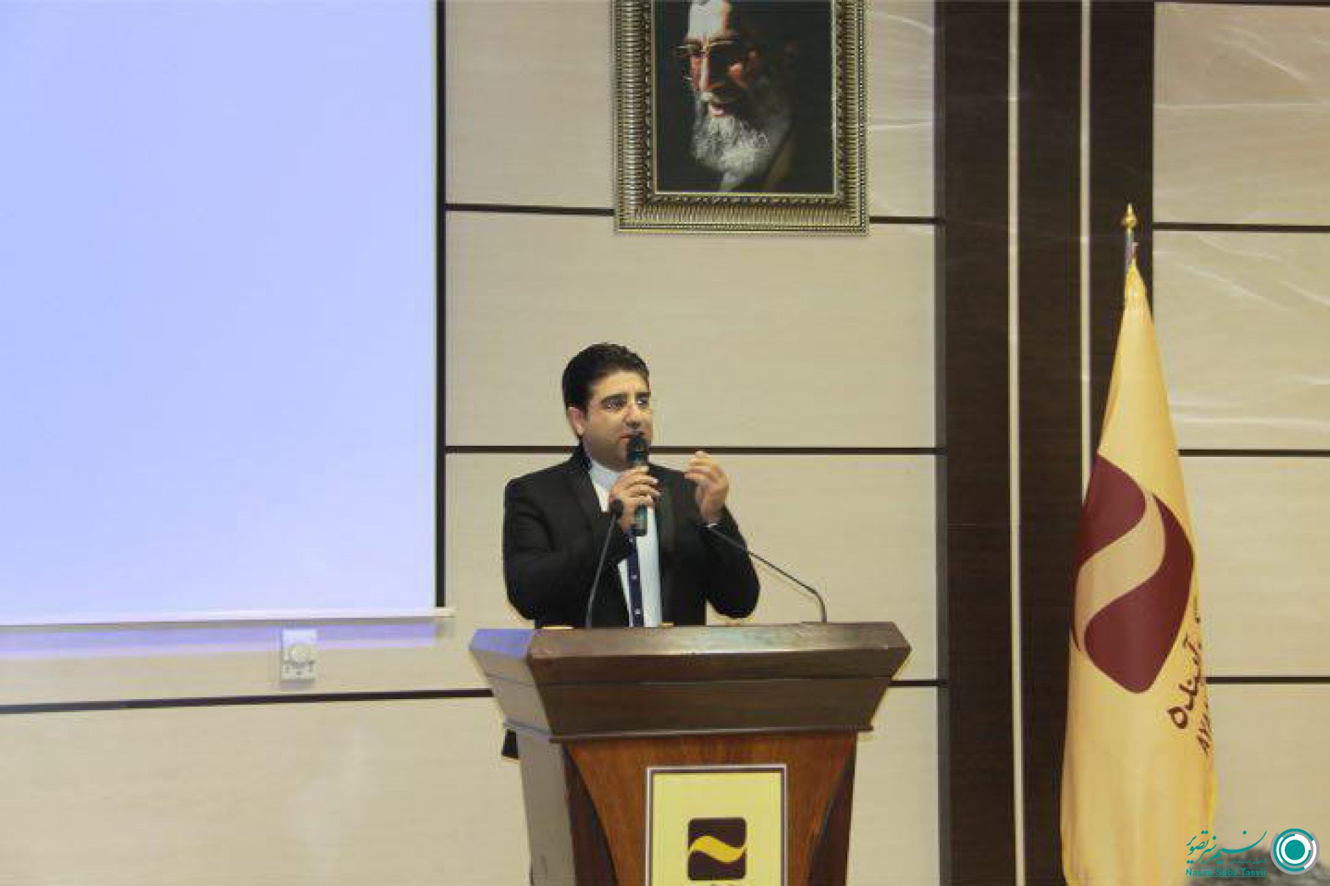 برگزاری مراسم قرعه کشی اولین جشنواره حساب های قرض الحسنه پس انداز بانک آینده 538
