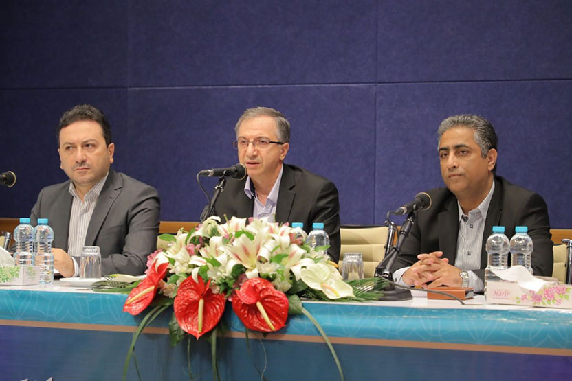 سخنرانی مدیران بانک ملی در همایش بررسی عملکرد واحدهای بانک ملی