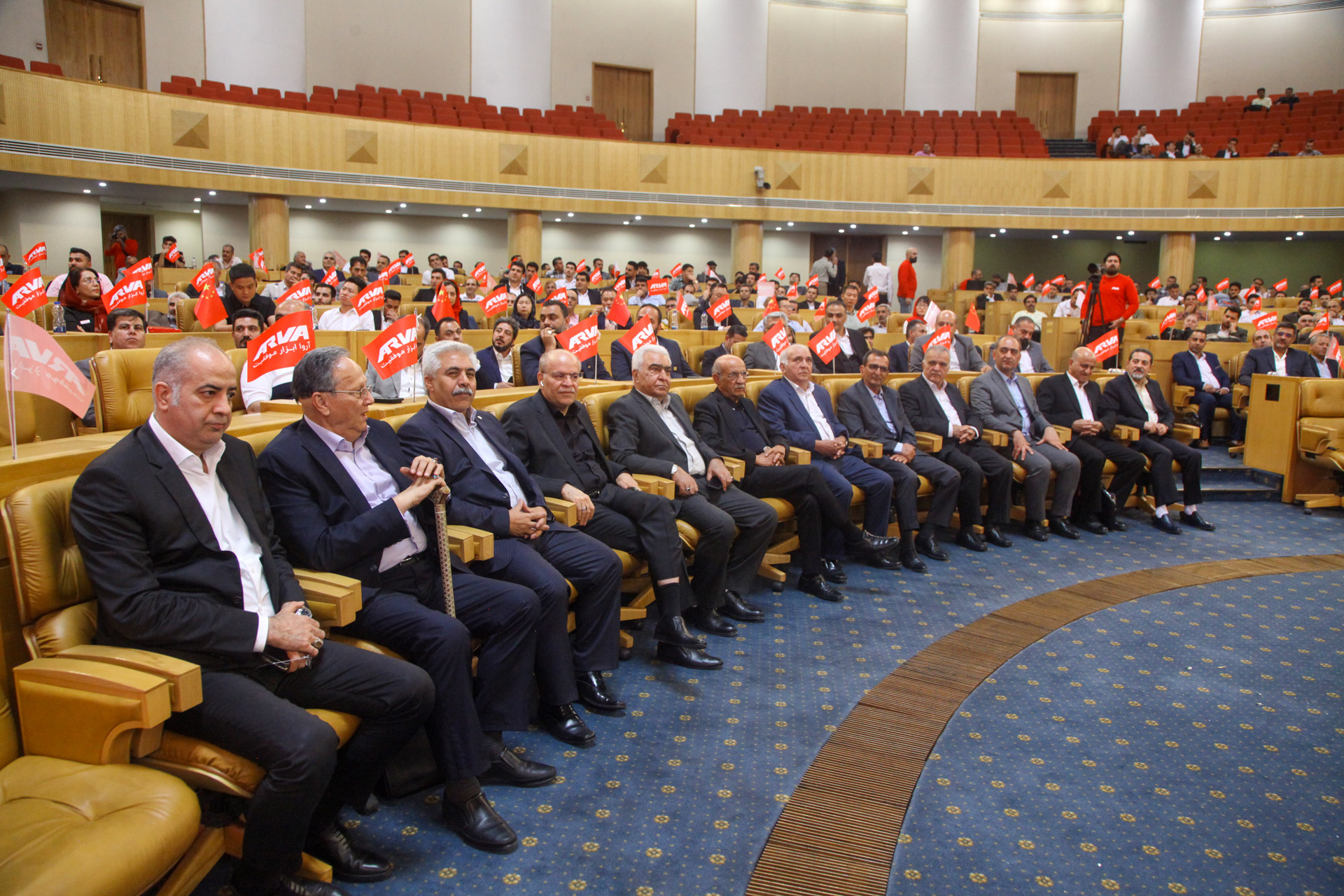 پیشکسوتان صنعت ابزار ایران
