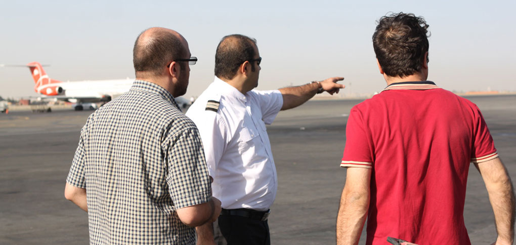 پشت صحنه فیلمبرداری از هواپیماها در فرودگاه