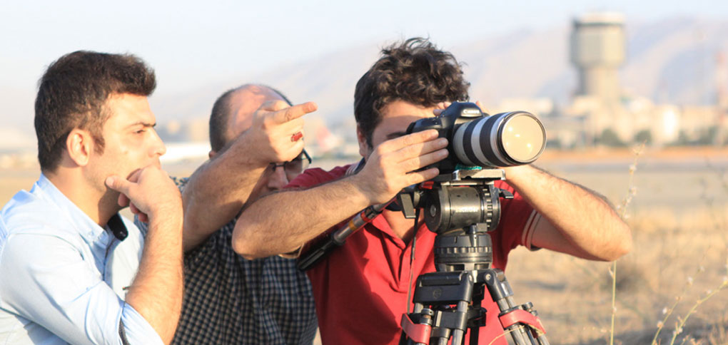 تیم تصویربرداری در فرودگاه مهرآباد